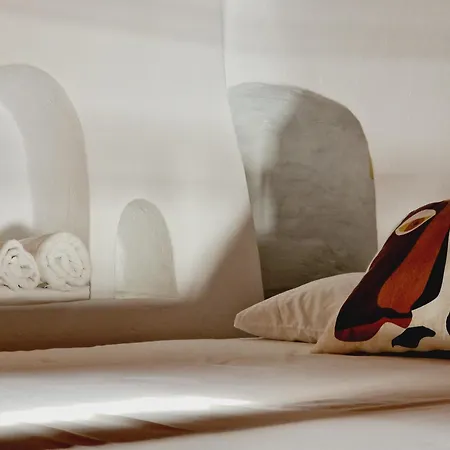 Bright & Relaxing Loft With Attic In The Heart Of Mykonos Apartmán *